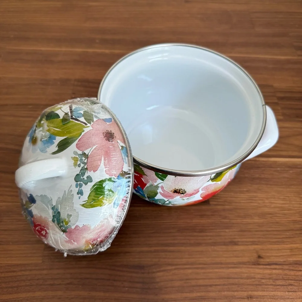 Brand New Crofton 1 Quart Mini Dutch Oven / Casserole Pot - Bright Floral Enamel
